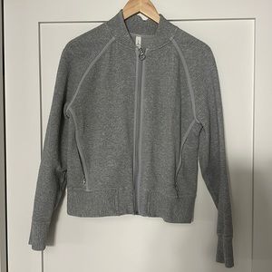 Lululemon On Repeat Women’s Gray Bomber